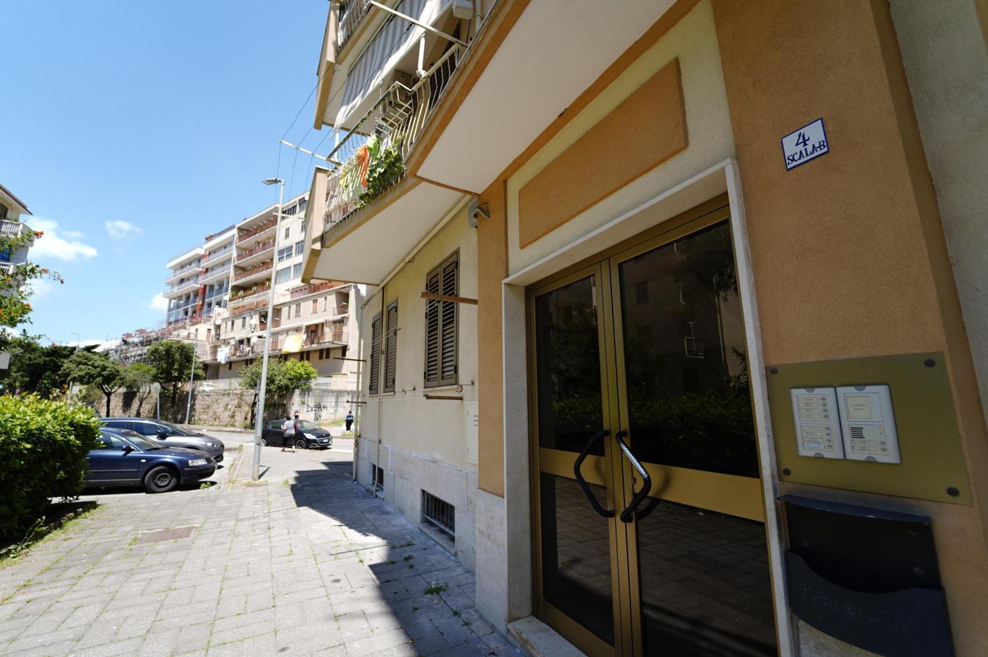 Ritz Salerno Apartment Luaran gambar